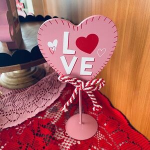 Heart-Shaped Love Sign with Stand - Pink and Red